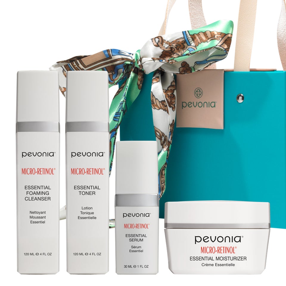Micro-Retinol Essential Regimen Holiday Gift Set