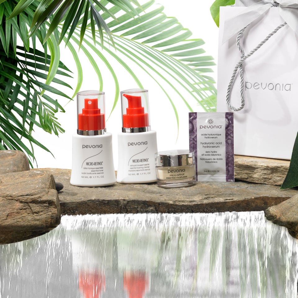 Micro-Retinol Smoothing Essentials Trial Holiday Skincare Set