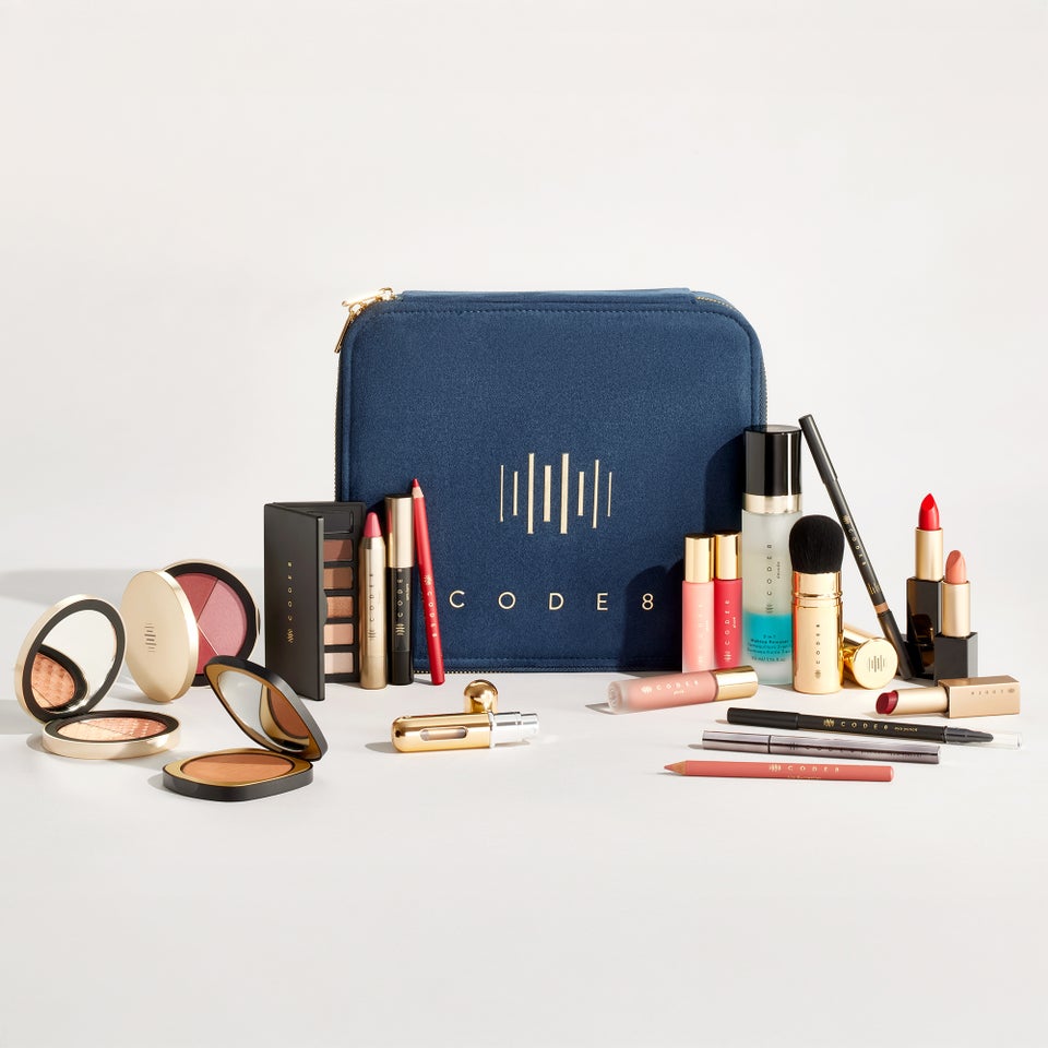 The Blue Box Set - £185 (worth £643)