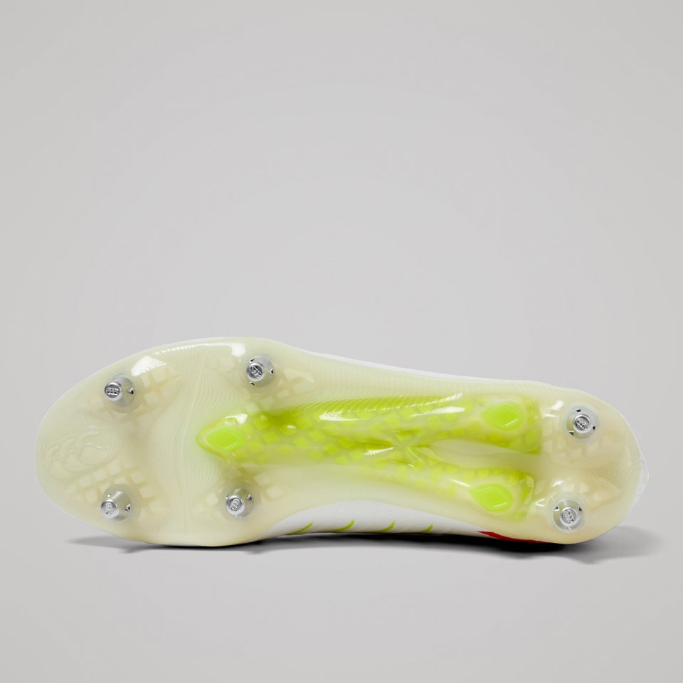 CCC PHOENIX 2.0 ELITE SOFT-GROUND BOOT WHITE