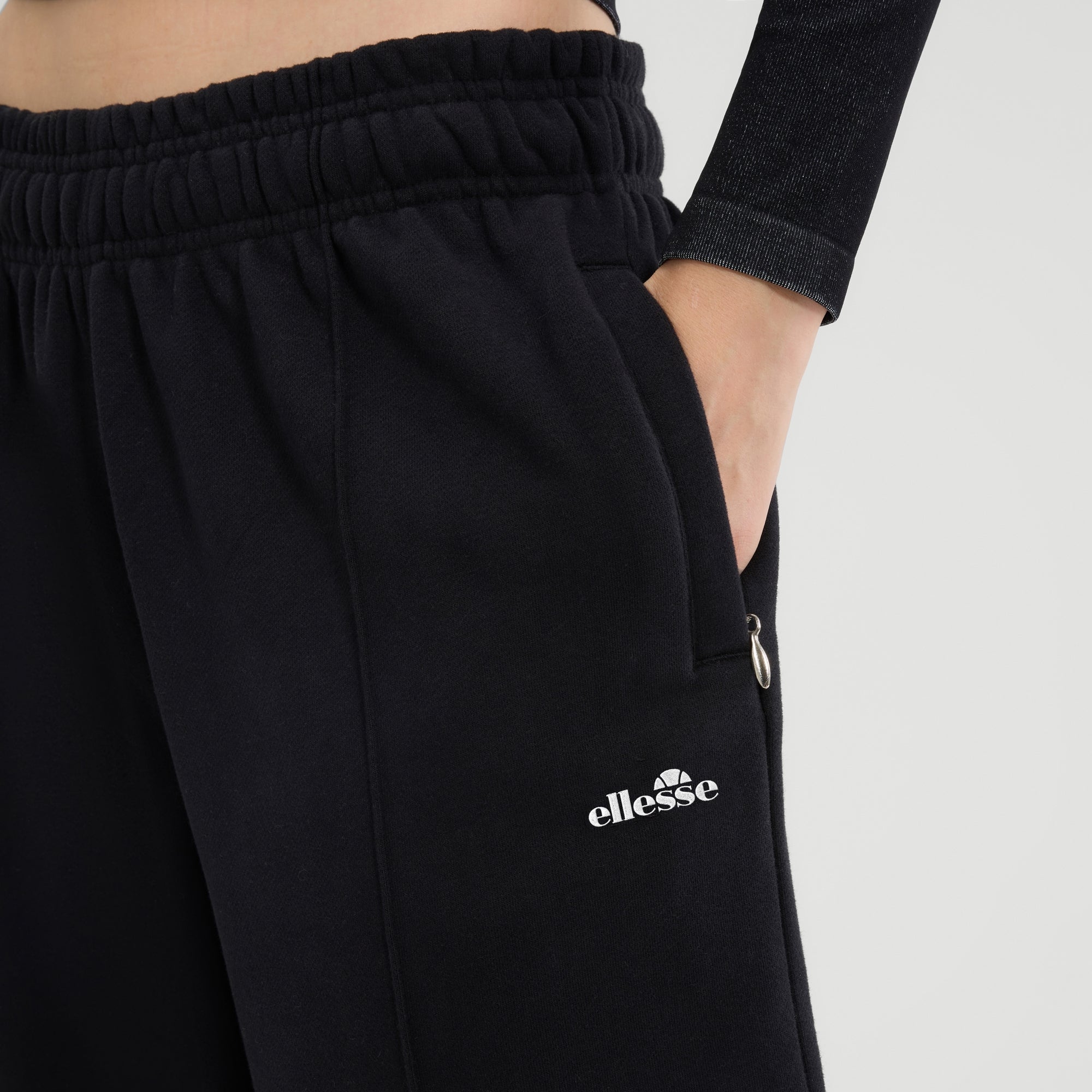Women's Casoli Jogger Black | ellesse UK