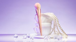 Day 15 Advent Reveal: lookfantastic Contour Brush