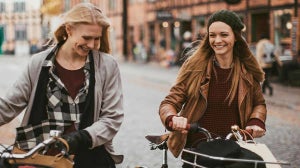 13 Ways To Make Friends with Your Flatmates