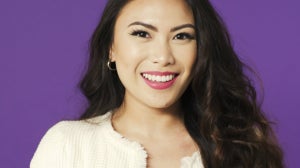 #HQBeautyHacks : How to Make Lipstick Last Longer