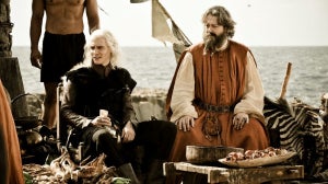 5 Reasons Why You Should Watch Game Of Thrones (If You Haven’t Already)
