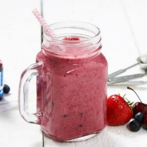 berry protein-smoothie