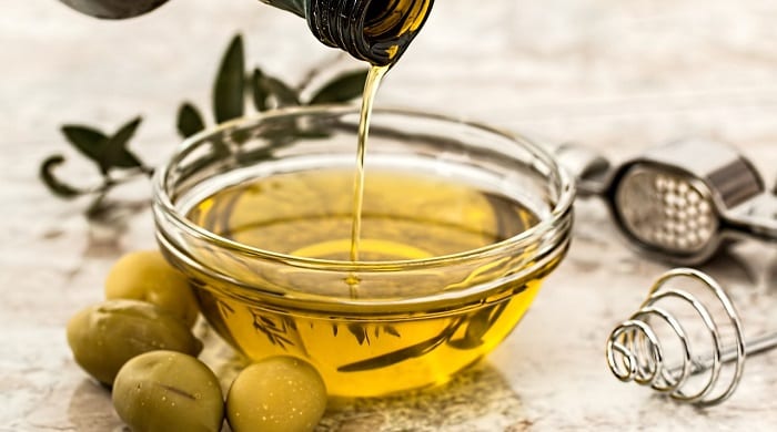 alimentos con testosterona como el aceite de oliva