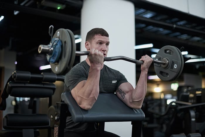 21s Curl Biceps Barra Olimpica Curl Biceps 21 Con Barra Biceps