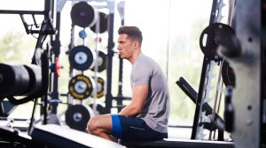 Full squat | Come si esegue? Muscoli coinvolti, errori comuni