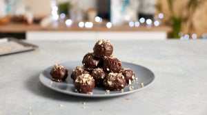 Chocolate Christmas Protein Balls Recipe