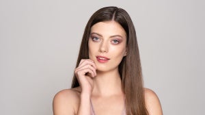 GLOSSY Tutorial: Day to night Make-up, zweiter Teil