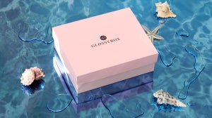 Découvrez Under the sea, votre GLOSSYBOX du mois de juin