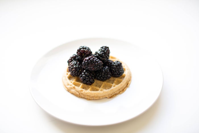 100 calorie snack Kashi waffle with blackberries