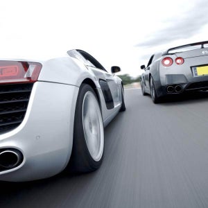 Nissan GTR v Audi R8