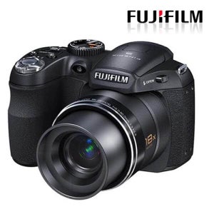 Fujifilm FinePix S2500HD 12.2MP Digital Camera