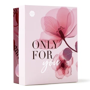 GLOSSYBOX Spring Selection Limited Edition Box