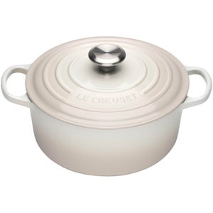 Le Creuset Signature Cast Iron Round Casserole Dish - 24cm - Meringue