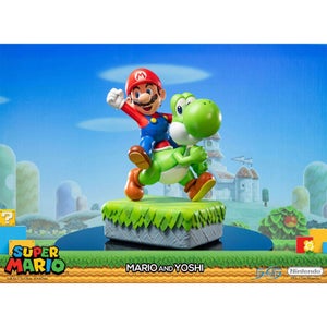 First 4 Figures Super Mario Statuette en Résine- Mario et Yoshi