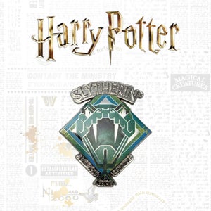 Edición limitada de la insignia de Slytherin de Harry Potter
