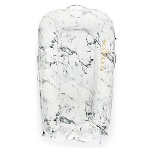 DockATot Deluxe + Pod for 0-8 Months - Carrara Marble