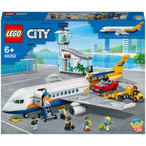 LEGO 60262 City Passagierflugzeug mit Flughafenterminal und LKW, Spielset für Kinder ab 6 Jahren