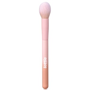 Lottie London LF010 Tapered Highlighter Brush