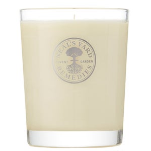 Neal's Yard Remedies Candles & Room Sprays Balancing Candle 190g