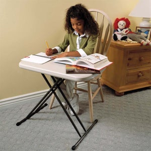 Small lifetime online folding table