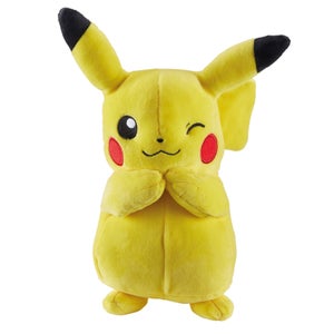 Peluche Pokémon 20 cm - Pikachu (clin d'oeil)