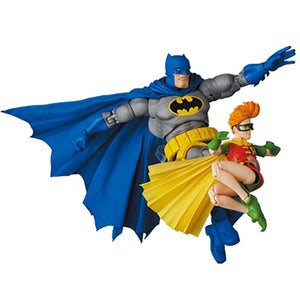 Medicom The Dark Knight Returns MAFEX Action Figure Set - Batman & Robin