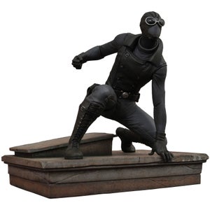 Diamond Select Marvel Gallery Spider-Man (PS4) PVC Figure - Spider-Noir