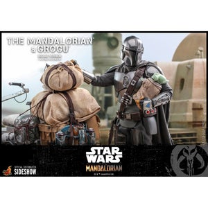 Hot Toys Star Wars The Mandalorian 1:6 Scale Mandalorian and Grogu Deluxe Edition Statue (30cm)