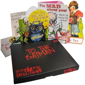 DUST! The Batman Limited Edition Riddler Cards Prop Replica Set - Limited to 500 Units Only - Zavvi Exclusive