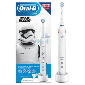 Oral-B Junior Star Wars Electric Rechargeable Toothbrush for Ages 6+