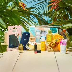 The Flat Lay Co. X GLOSSYBOX Summer Beauty Bag Limited Edition 2022 (worth over $175)