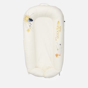 DockATot Deluxe + Pod for 0-8 Months - Embroidered Skies