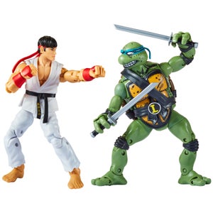 Playmates Teenage Mutant Ninja Turtles x Street Fighter Leonardo vs Ryu Action Figure 2 Pack
