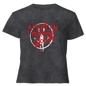 American Horror Story Smiley Splatter Women's Cropped T-Shirt - Black Acid Wash