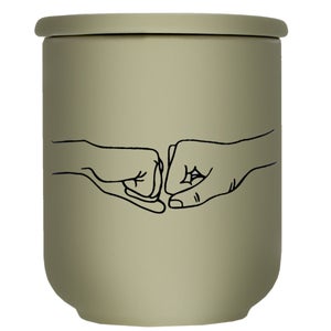 Maegen Vox Candle Fist Bump Vanilla and Brown Sugar 240g