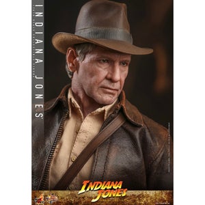 Hot Toys 1:6 Scale Indiana Jones Statue