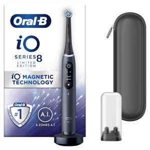 Oral-B iO8 Black Onyx (+ Zipper Case)