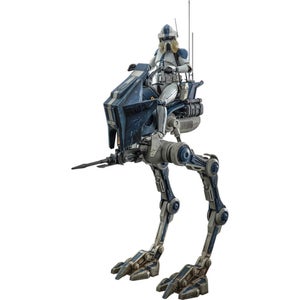 Hot Toys 1:6 Scale Star Wars: The Clone Wars ARF Trooper and 501st Legion AT-RT Statue