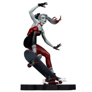 MCFARLANE DC DIRECT - HARLEY QUINN: RED WHITE & BLACK - HARLEY QUINN BY IVAN TAO (RESIN)