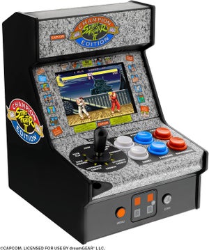 MICRO PLAYER 7.5" STREET FIGHTER II CHAMPION EDITION COLLECTIBLE RETRO