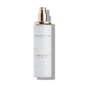 Impeccable Blurring Matte Setting Spray