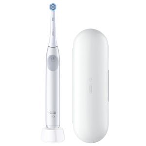 Oral-B iO 2 Simple White Electric Toothbrush + Travel Case