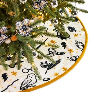 Hallmark Harry Potter Christmas Tree Skirt - Harry Potter Icons Design
