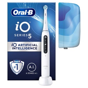 Oral-B iO 5 White Electric Toothbrush, 1 Toothbrush Head, 1 Magnetic Pouch, Designed By Braun