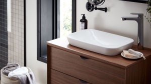 Design Ideas for a Wooden Effect in Your Bathroom