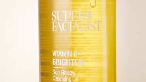 Top tips for using cleansing oil